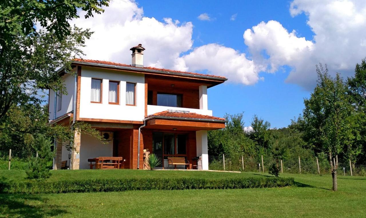 Готель Sinjirite Complex Елена Екстер'єр фото